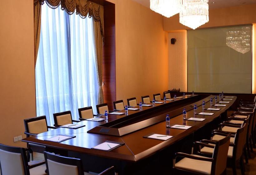 호텔 Holiday Inn Shanghai Pudong Nanpu, An Ihg