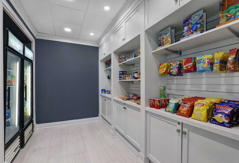 فندق Homewood Suites London Ontario