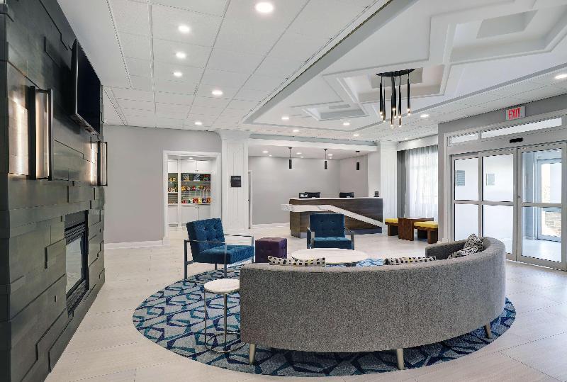 فندق Homewood Suites London Ontario