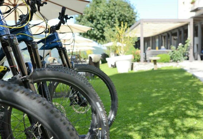 בית מלון כפרי Hôtel Bella Tola & Spa