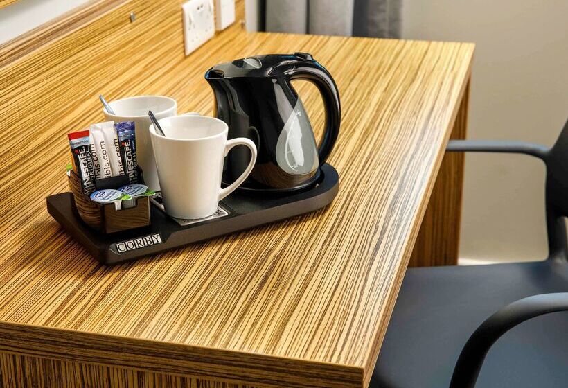 ホテル Ibis Budget London Heathrow Central