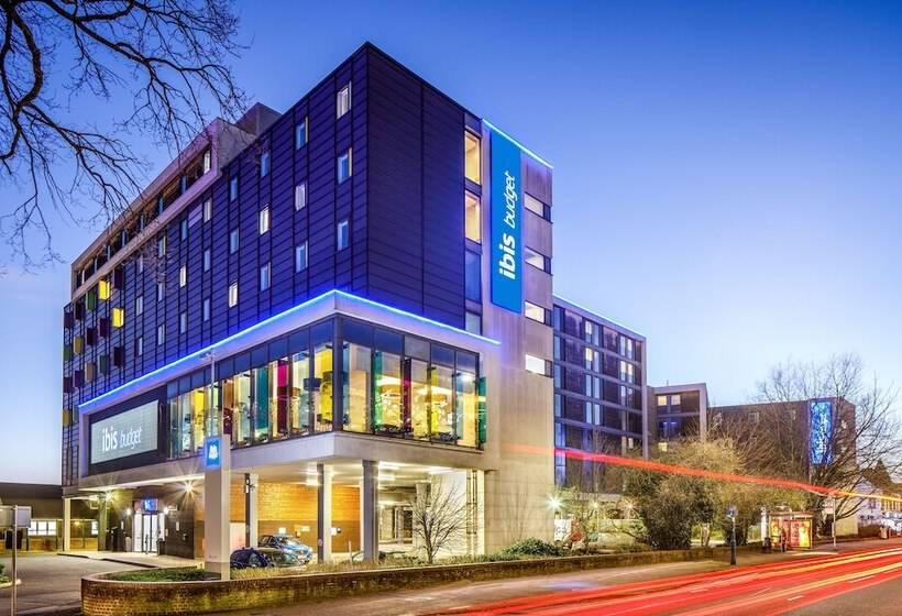 ホテル Ibis Budget London Heathrow Central