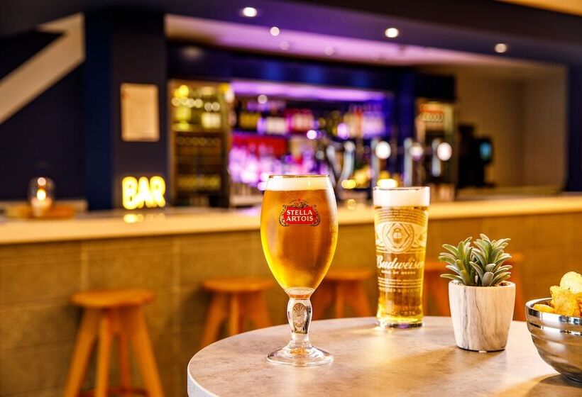 ホテル Ibis Budget London Heathrow Central