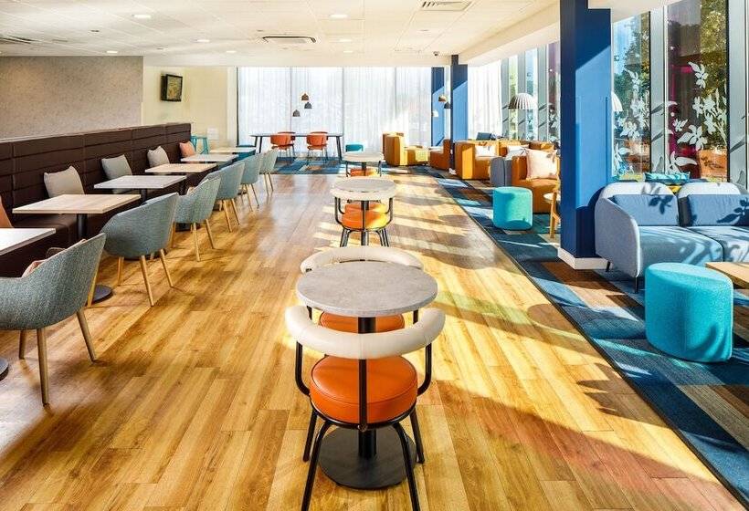 ホテル Ibis Budget London Heathrow Central