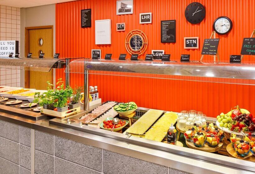 ホテル Ibis Budget London Heathrow Central