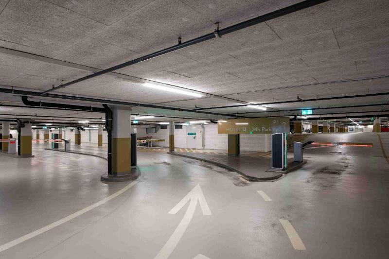 Отель Illuster Urban & Local