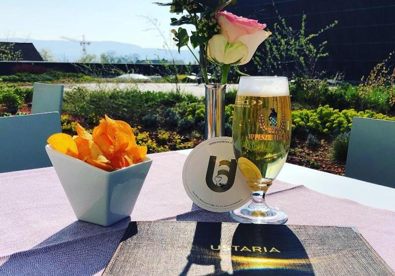 Отель Illuster Urban & Local