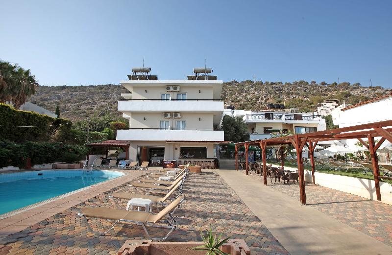 ホテル Iraklis Studios & Apartments