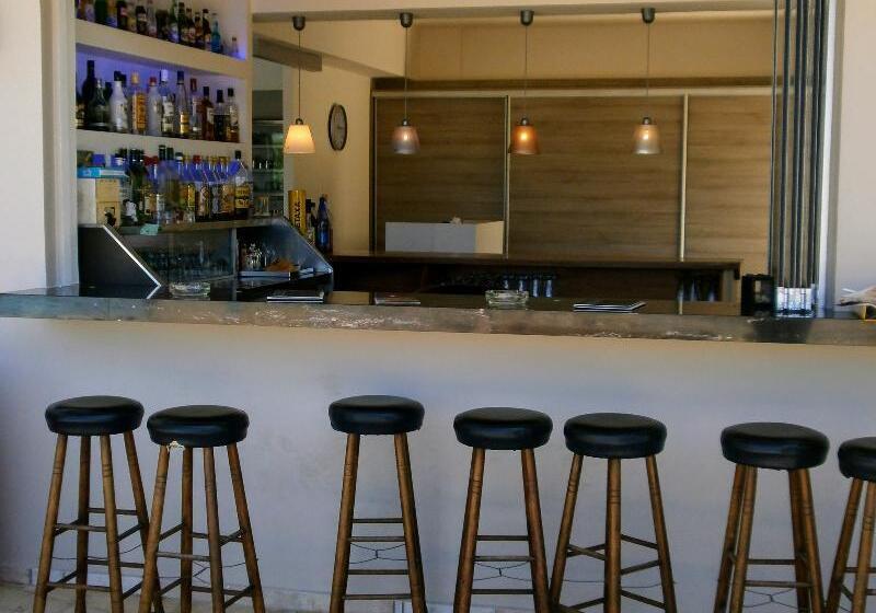 ホテル Iraklis Studios & Apartments