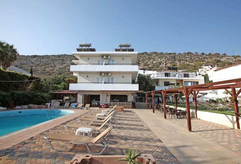 ホテル Iraklis Studios & Apartments