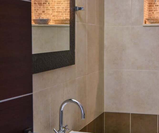 ホテル Iraklis Studios & Apartments