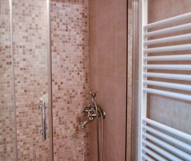 ホテル Iraklis Studios & Apartments