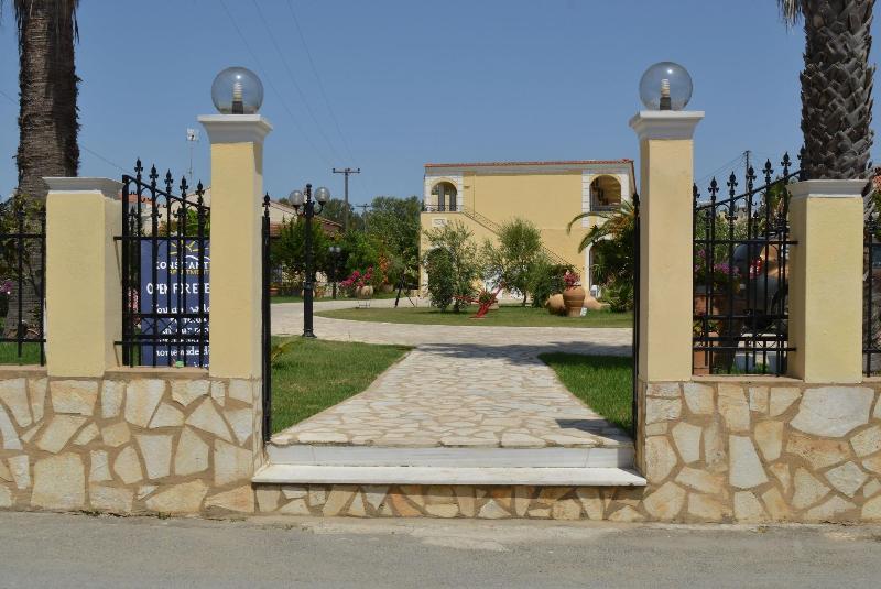 호텔 Konstantina Apartments