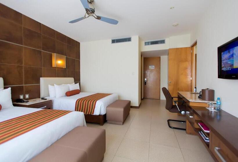 ホテル Krystal Urban Cancun & Beach Club