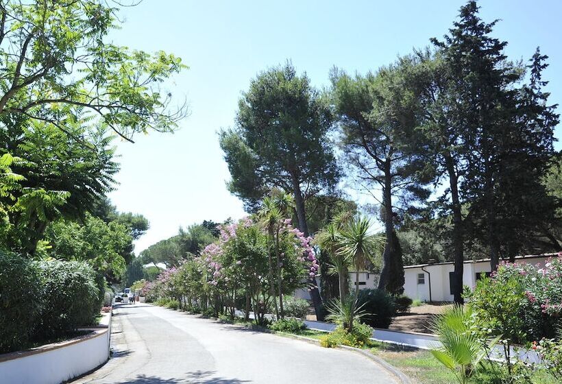 Отель La Serra Resort Italy Village