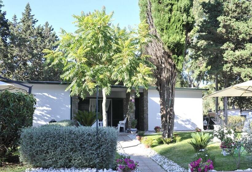 Отель La Serra Resort Italy Village