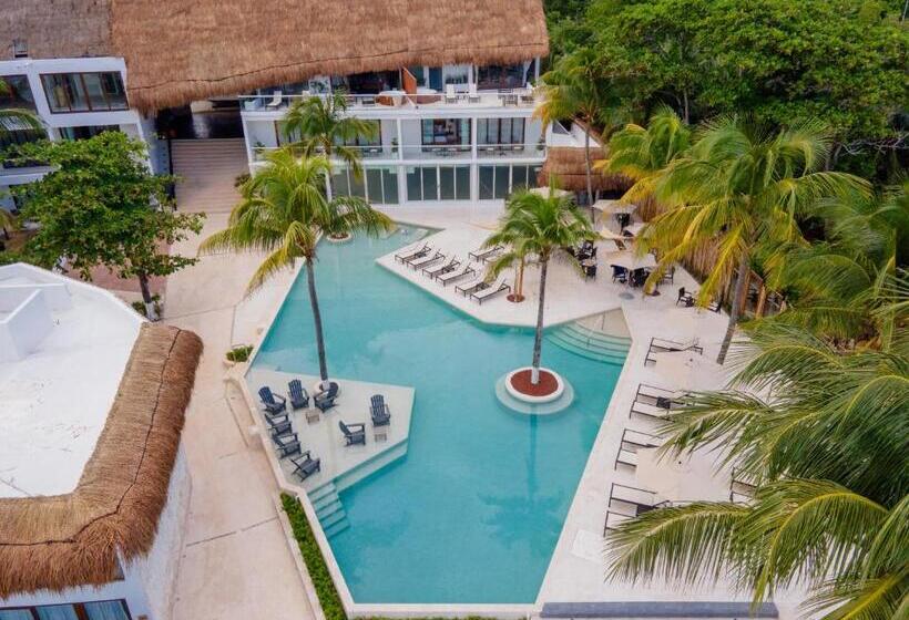 The Beachfront by The Fives Hotels - All Inclusive - Adults Only