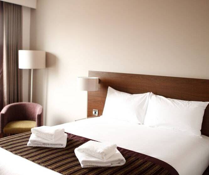 هتل Leonardo Derby