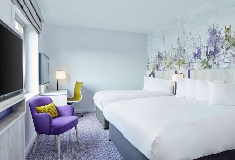 هتل Leonardo Exeter