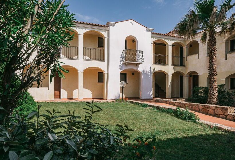 هتل Mangia S Santa Teresa Sardinia, Curio Collection By Hilton