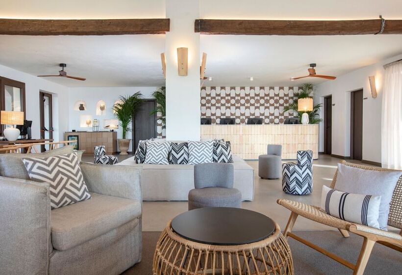 هتل Mangia S Santa Teresa Sardinia, Curio Collection By Hilton