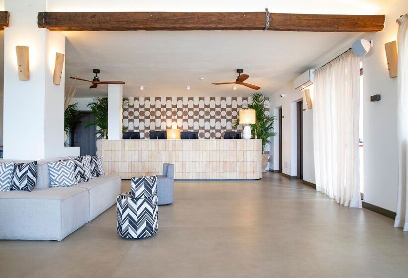 هتل Mangia S Santa Teresa Sardinia, Curio Collection By Hilton