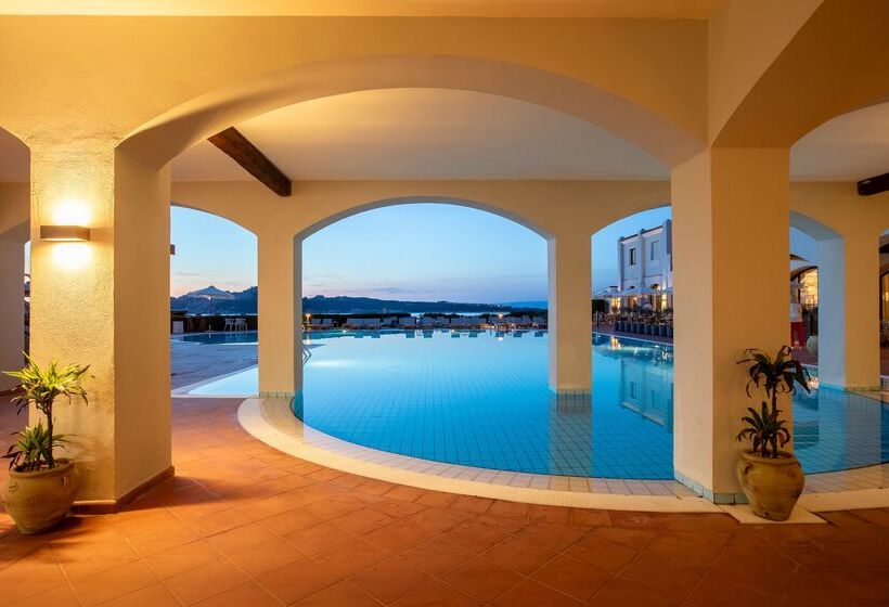 هتل Mangia S Santa Teresa Sardinia, Curio Collection By Hilton