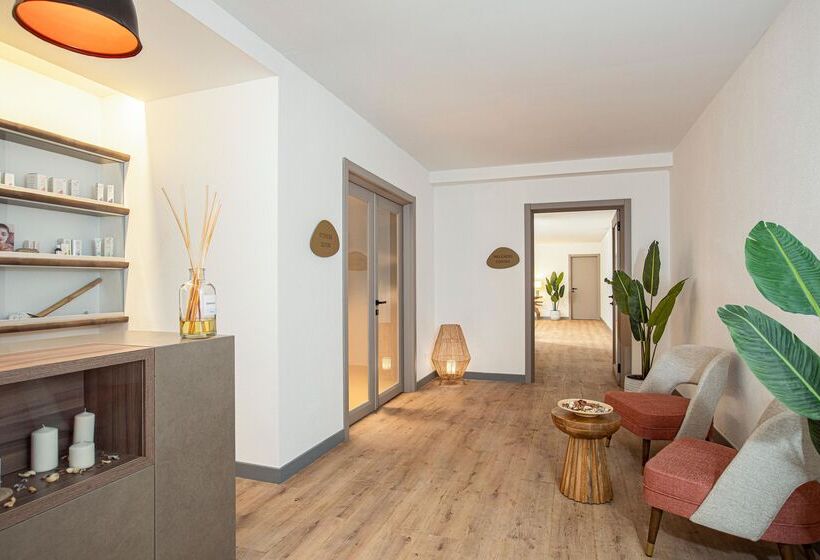 هتل Mangia S Santa Teresa Sardinia, Curio Collection By Hilton