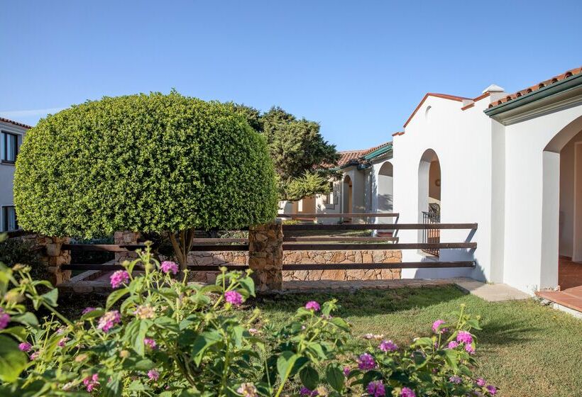 هتل Mangia S Santa Teresa Sardinia, Curio Collection By Hilton