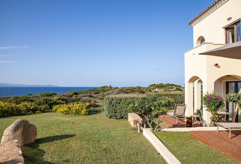 هتل Mangia S Santa Teresa Sardinia, Curio Collection By Hilton