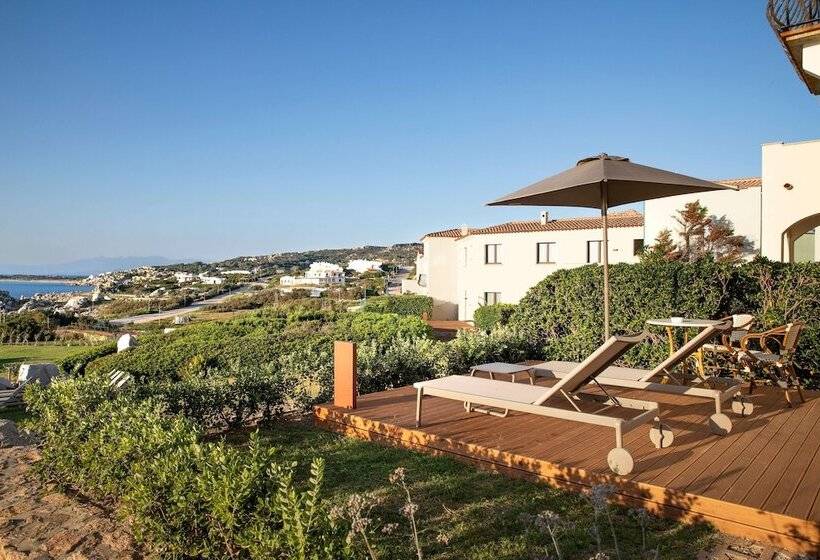 هتل Mangia S Santa Teresa Sardinia, Curio Collection By Hilton