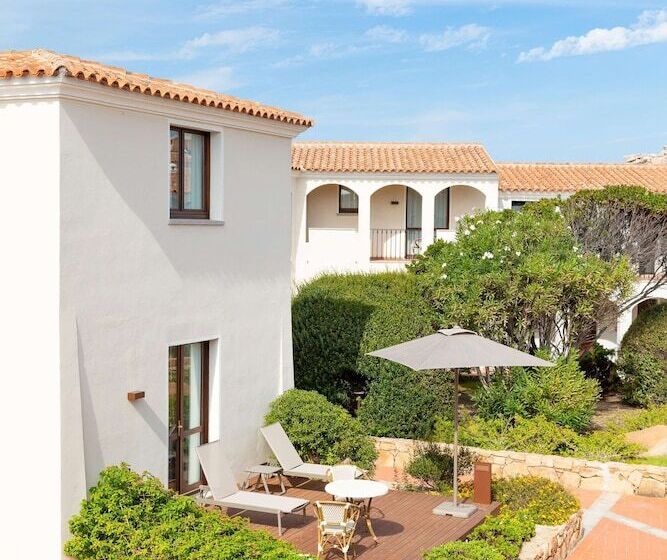 هتل Mangia S Santa Teresa Sardinia, Curio Collection By Hilton