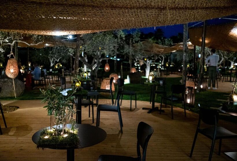 ホテル Mangia S Selinunte Resort