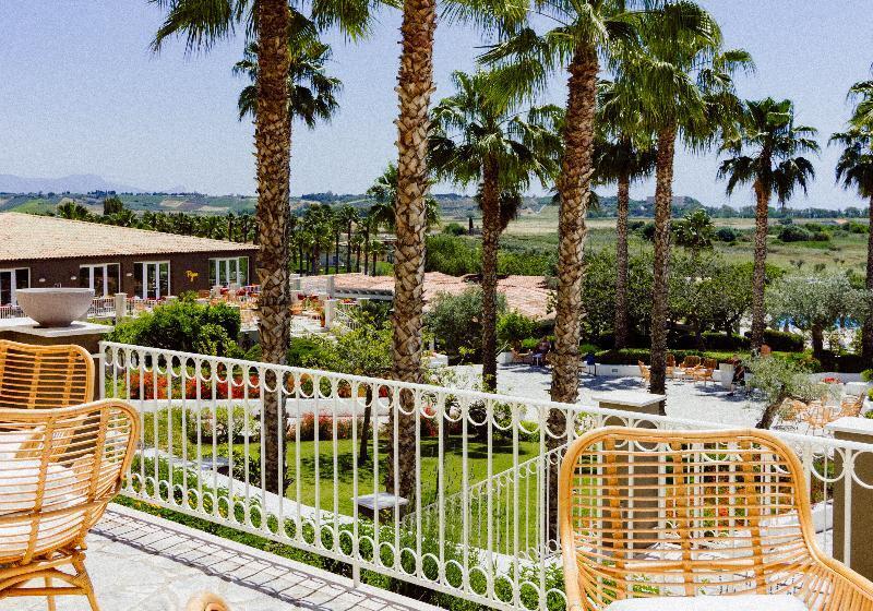 ホテル Mangia S Selinunte Resort