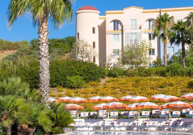 ホテル Mangia S Selinunte Resort