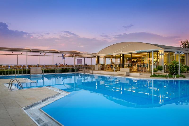 ホテル Marinos Beach