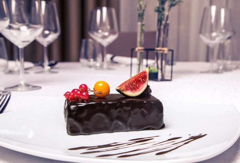 هتل Mercure Bucharest Unirii