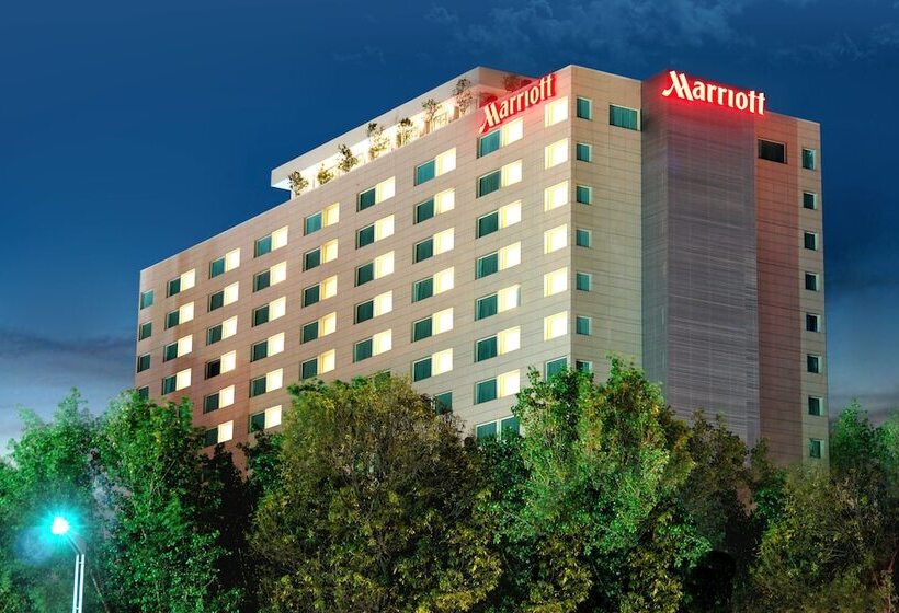 Отель Mexico City Marriott Reforma