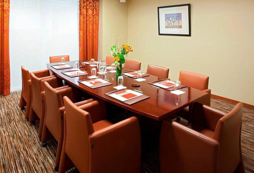 Отель Mexico City Marriott Reforma