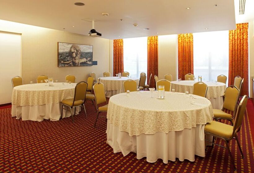 Отель Mexico City Marriott Reforma