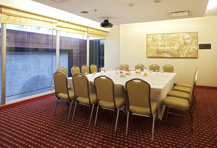 Отель Mexico City Marriott Reforma