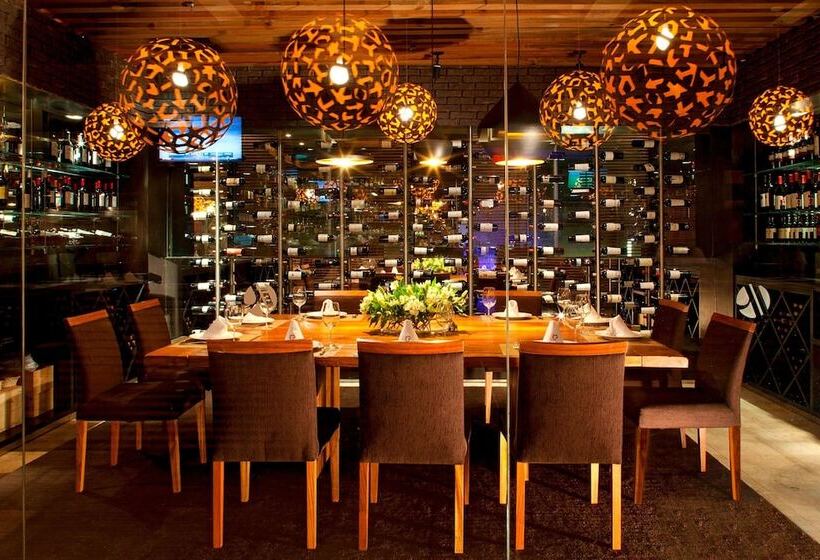 Отель Mexico City Marriott Reforma