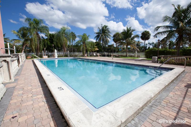 ホテル Miami Gardens Inn & Suites