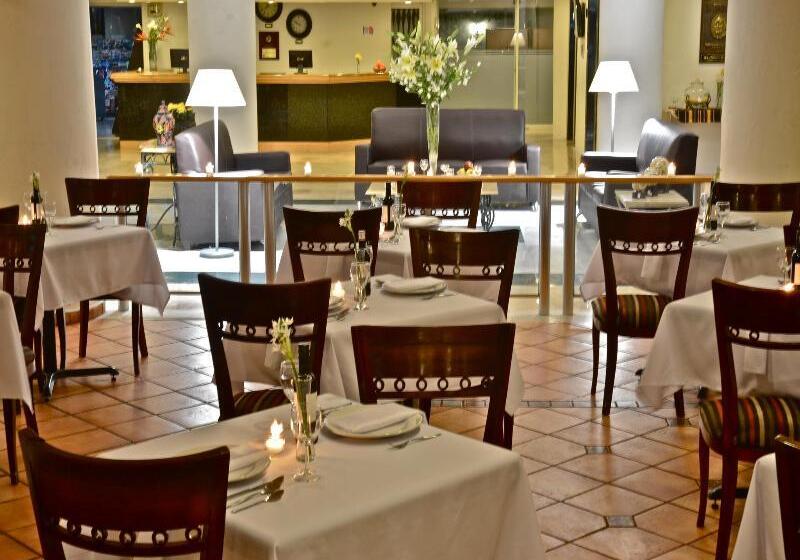 호텔 Mision Monterrey Centro Historico