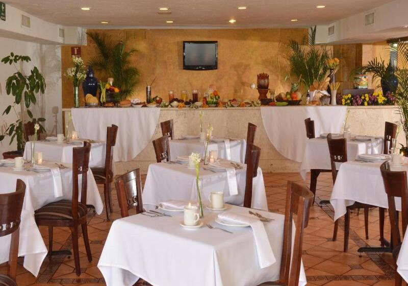 호텔 Mision Monterrey Centro Historico