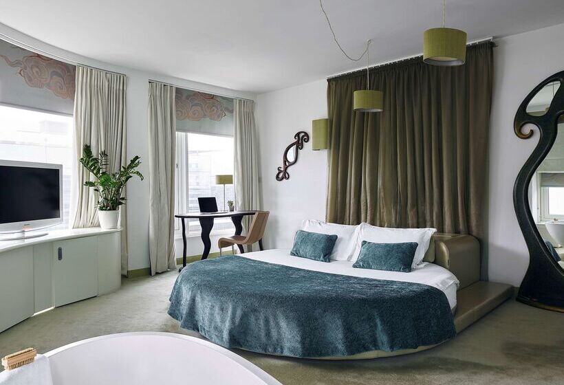 Отель My Brighton