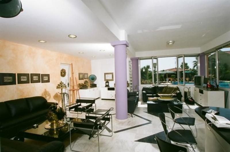 בית מלון כפרי Nireas