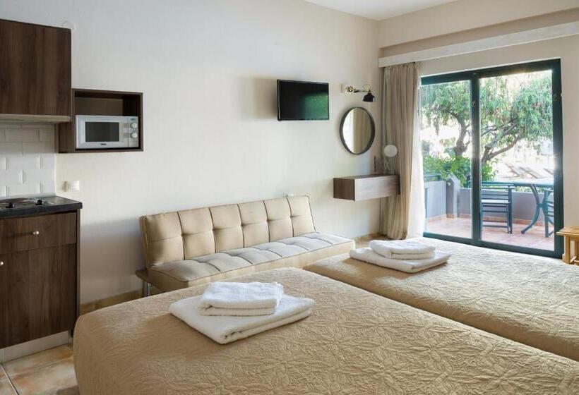 בית מלון כפרי Nireas