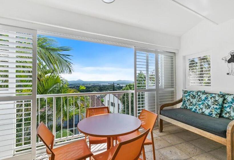 Отель Noosa Blue Resort