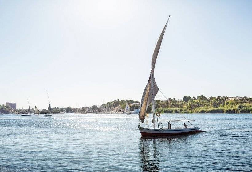 Obelisk Nile Hotel Aswan